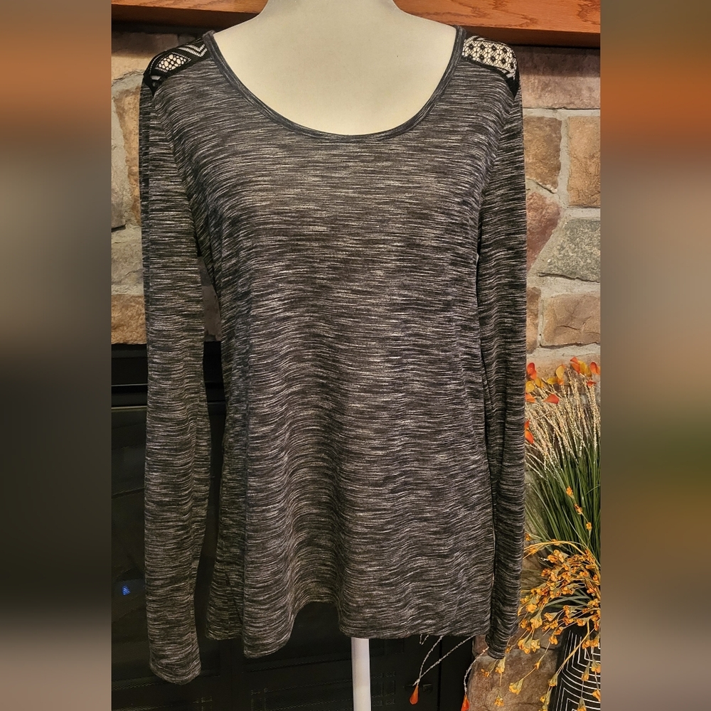 Vanity Gray Relaxed Embellished Blouse